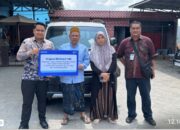 BRI Tulang Bawang Serahkan Mobil Pickup Pengangkut Sampah untuk Ponpes Hidayatul Mubtadiin